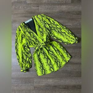 NWT OFF-WHITE c/o Virgil Abloh 80’s Deep-V Python Print Mini Dress